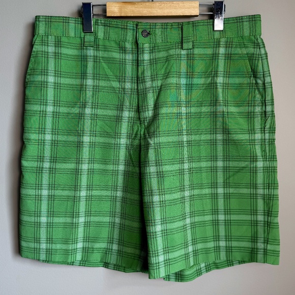Izod Performx‎ Men's Chino Performance Plaid Golf Shorts Green 36 Outdoor FXG - Picture 1 of 14